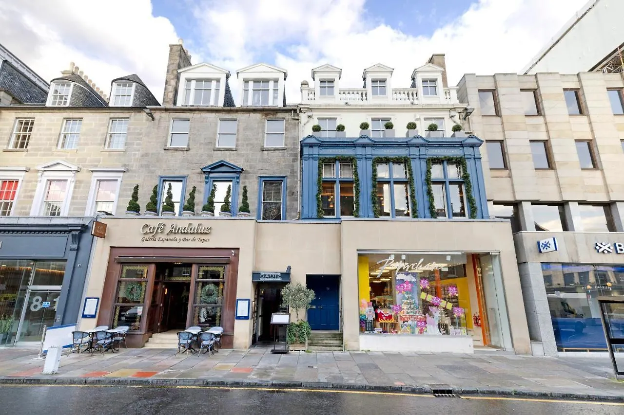 Apartment Joivy Luxury Home On George Street Edinburgh United Kingdom