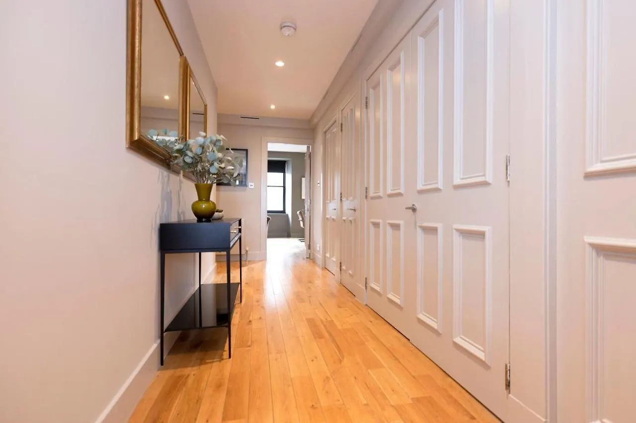 Joivy Luxury Home On George Street Edinburgh Apartment
