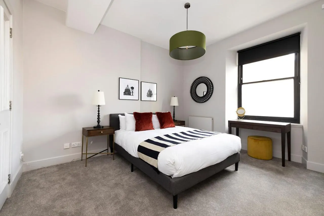 Apartment Joivy Luxury Home On George Street Edinburgh