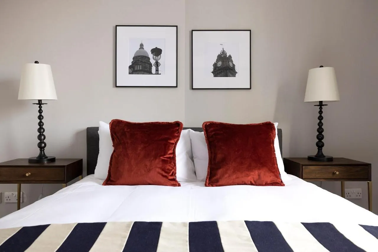 Apartment Joivy Luxury Home On George Street Edinburgh United Kingdom