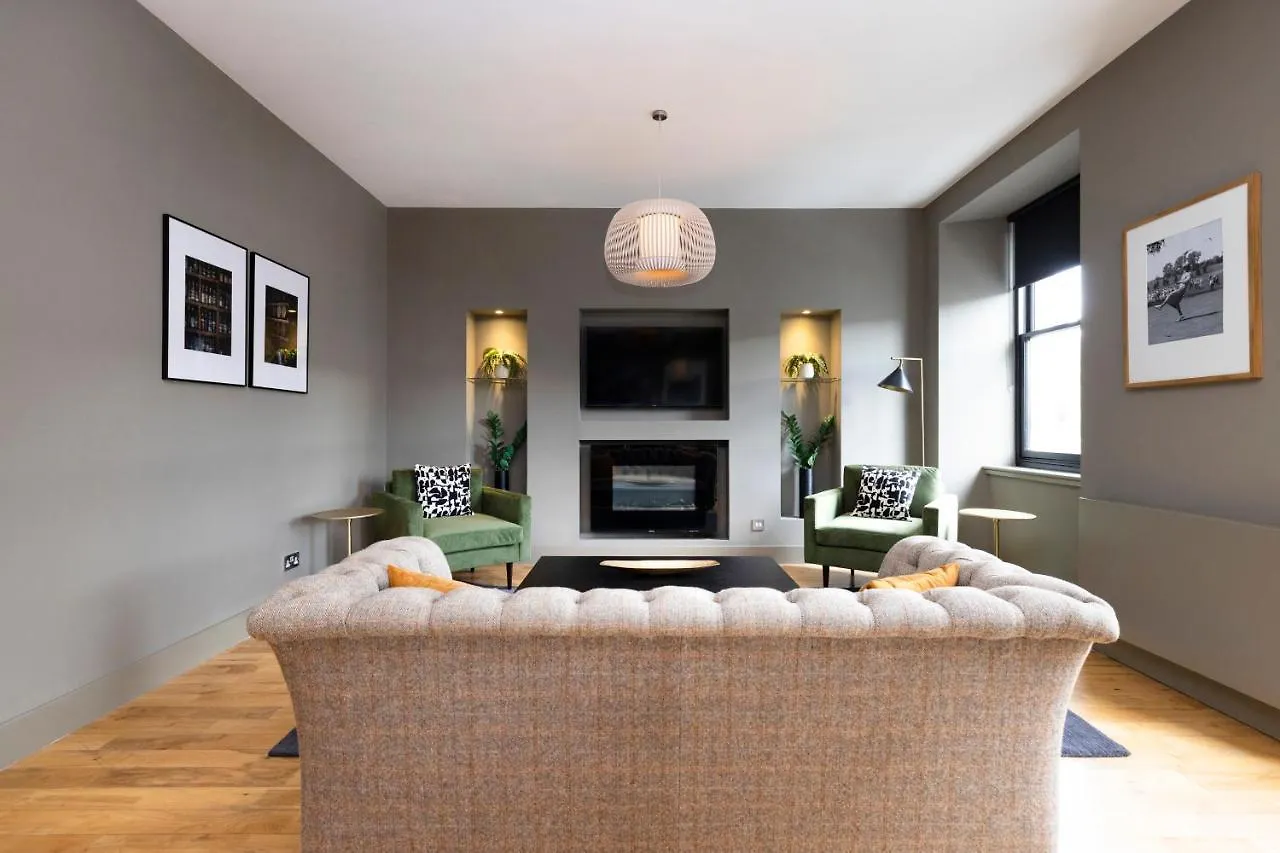 Apartment Joivy Luxury Home On George Street Edinburgh United Kingdom